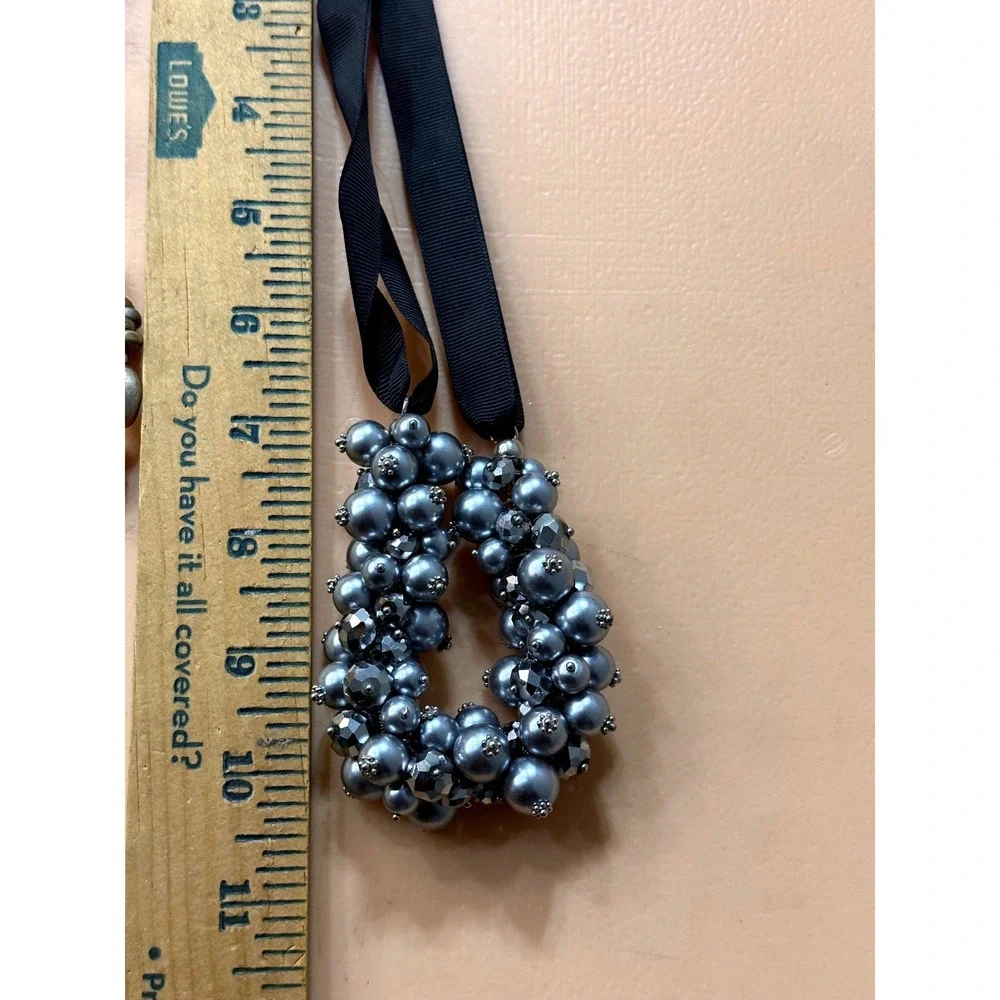 Gray Glass Crystal Bead Black Ribbon Necklace‎
